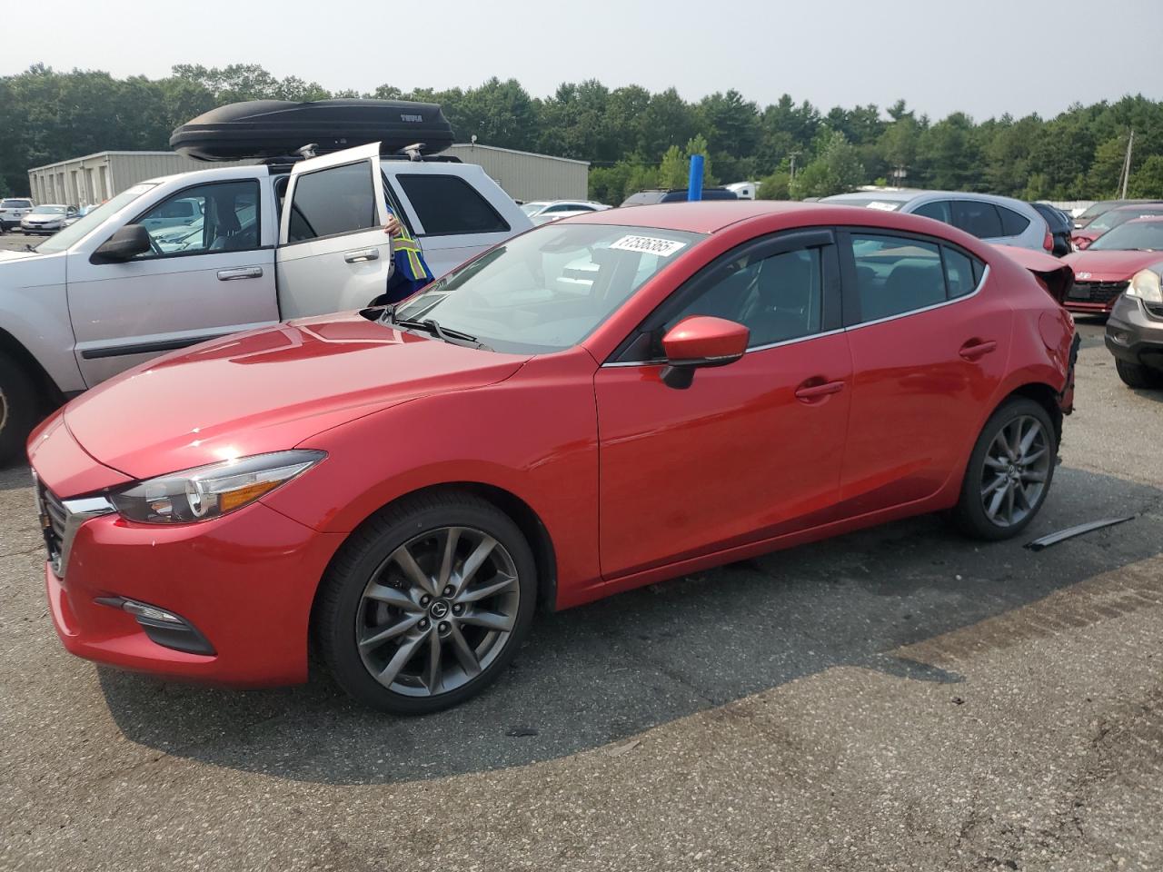 MAZDA 3 TOURING