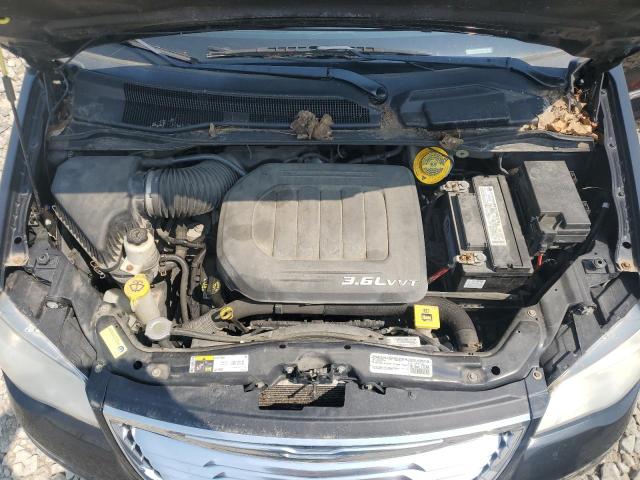 2015 CHRYSLER TOWN & COU 2C4RC1BG6FR519681
