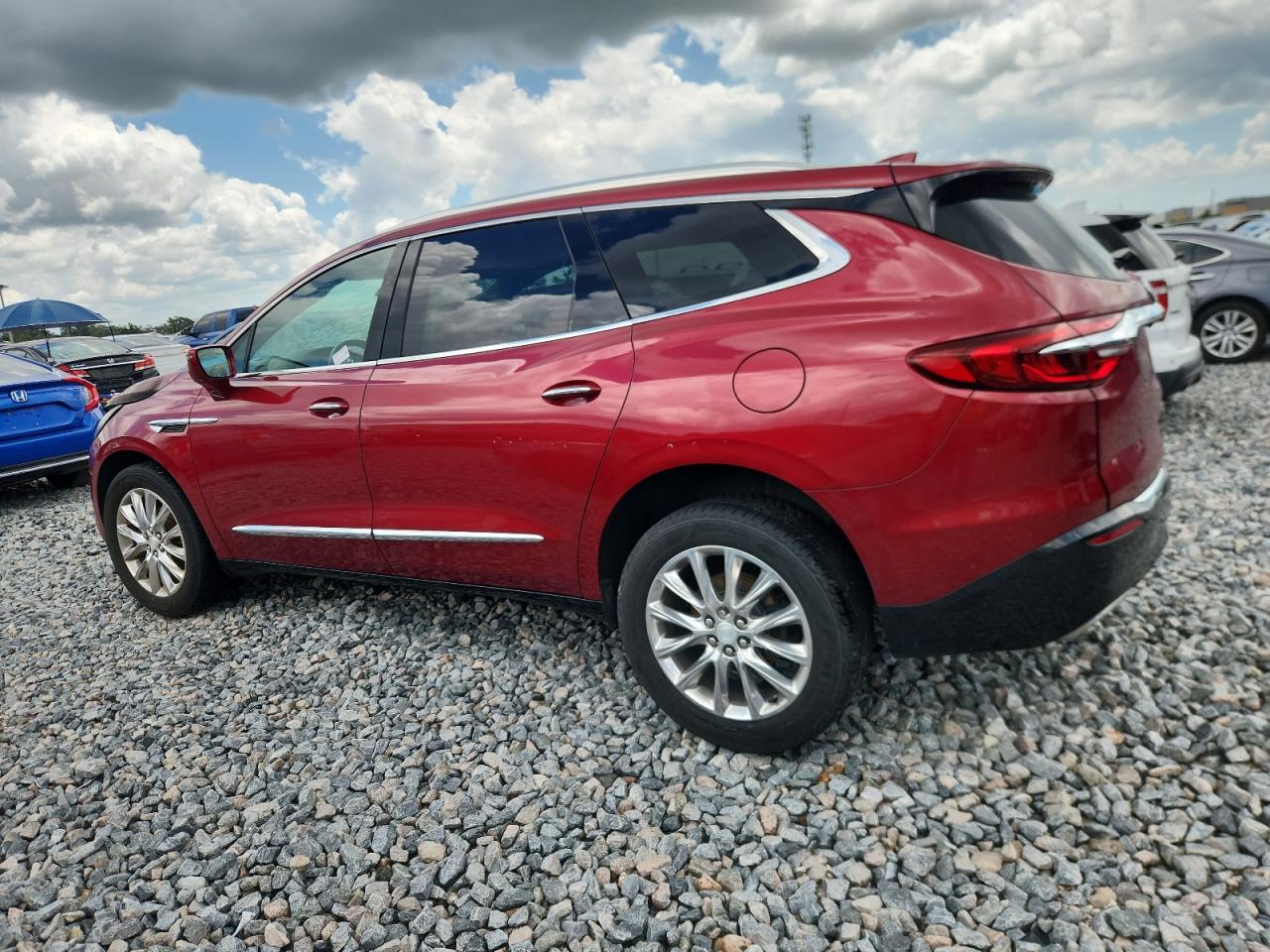 BUICK ENCLAVE ESSENCE