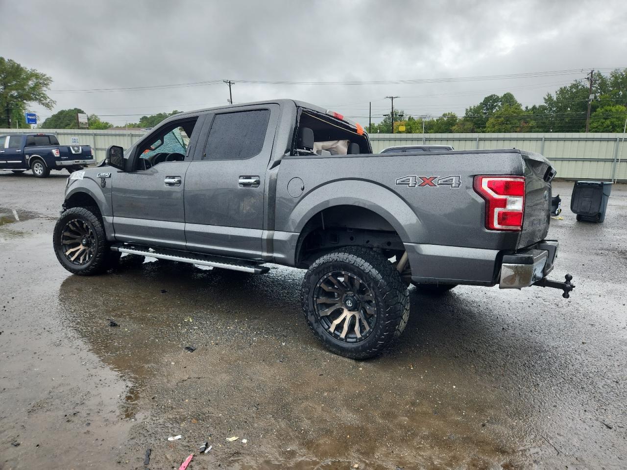 FORD F-150 SUPERCREW