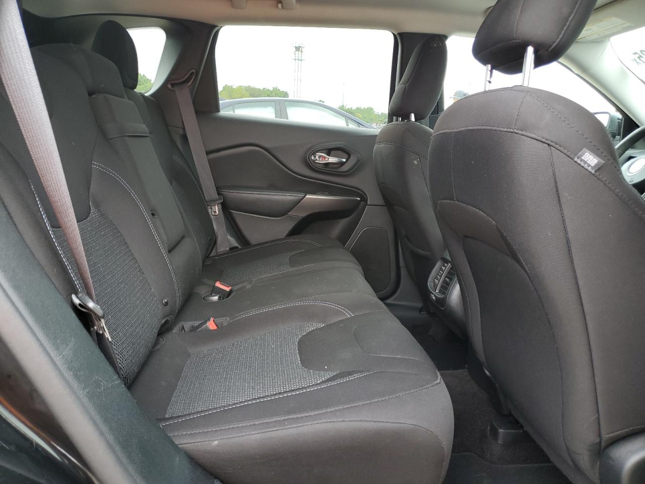 JEEP GRAND CHEROKEE LATITUDE