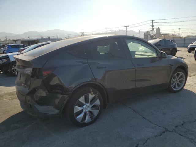 2024 TESLA MODEL Y 7SAYGDEE3RA256741