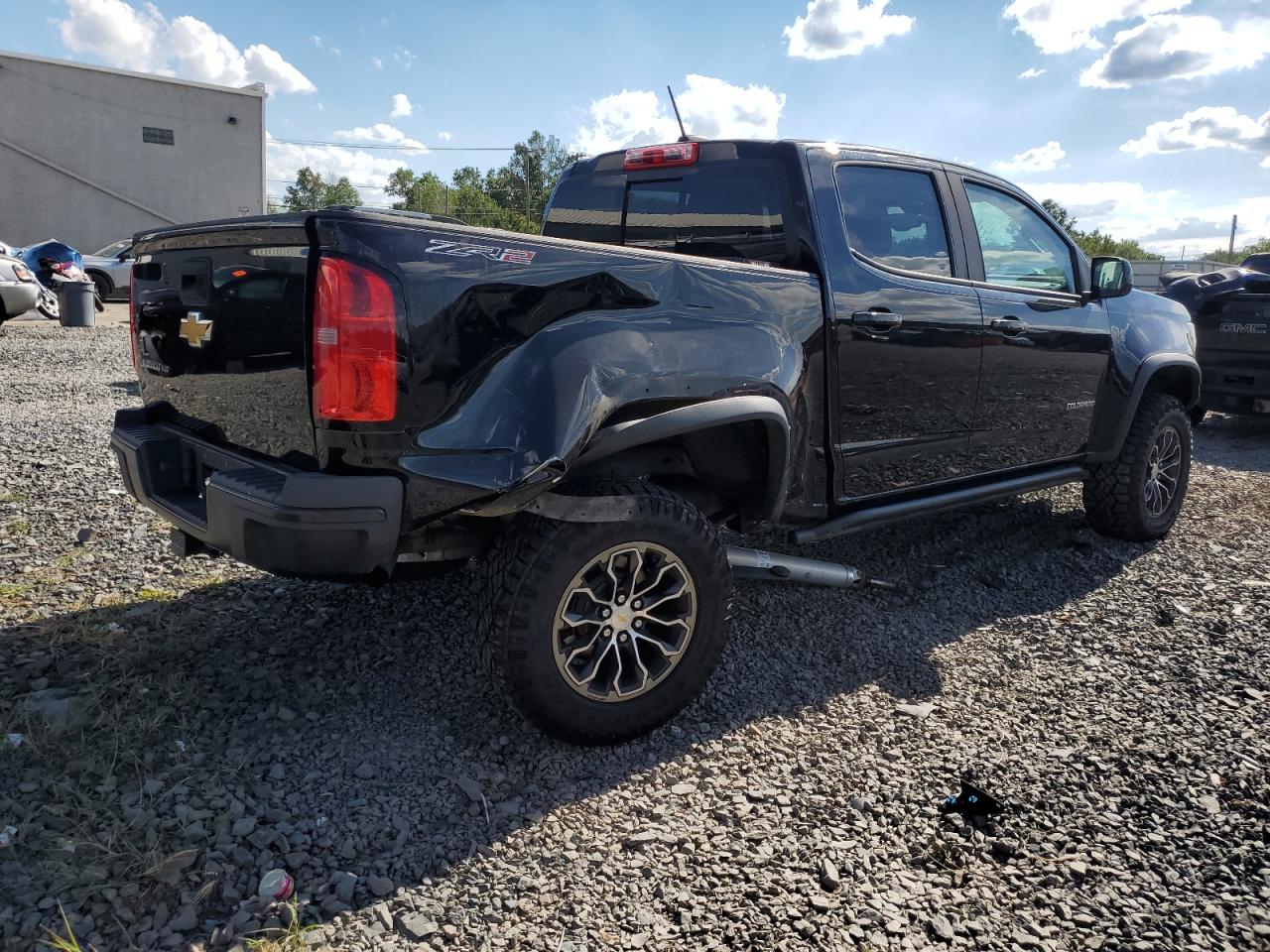 CHEVROLET COLORADO ZR2