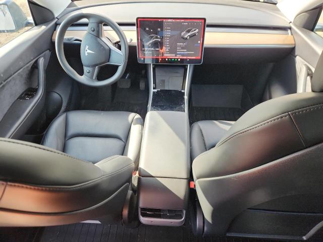 2021 TESLA MODEL Y 5YJYGDEE4MF068593