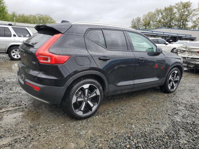 2019 VOLVO XC40 T5 MOMENTUM YV4162UK6K2140035