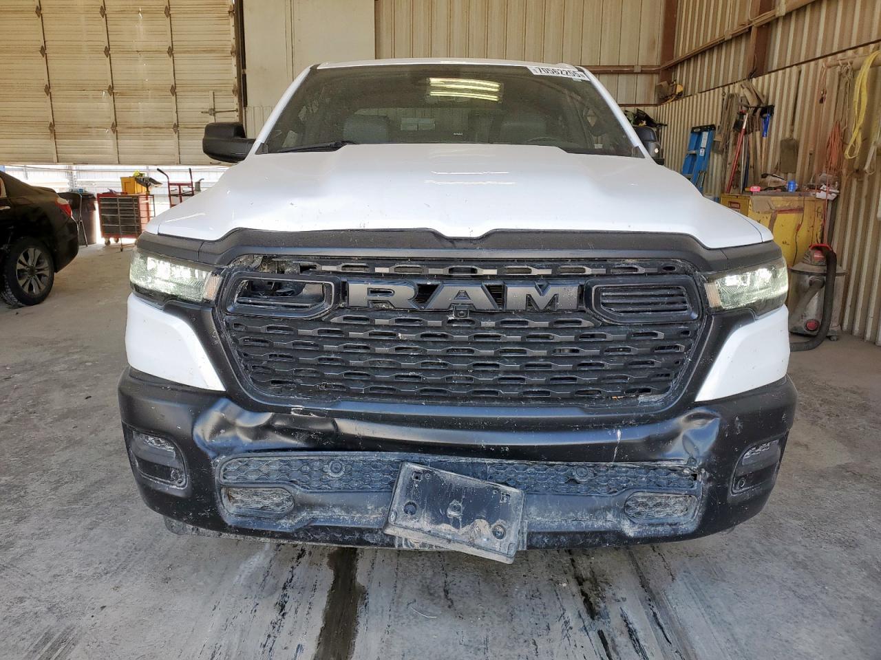 RAM 1500 TRADESMAN