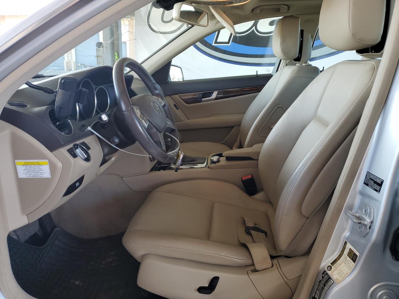 MERCEDES-BENZ C-CLASS 250