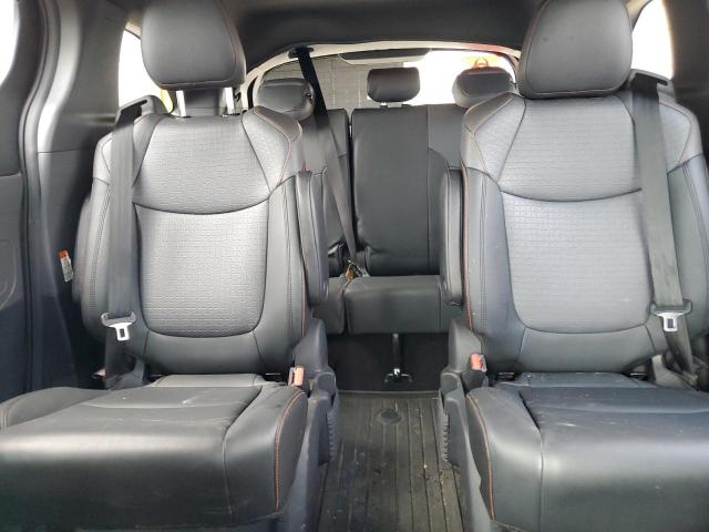 2021 TOYOTA SIENNA XSE 5TDXRKEC2MS073084