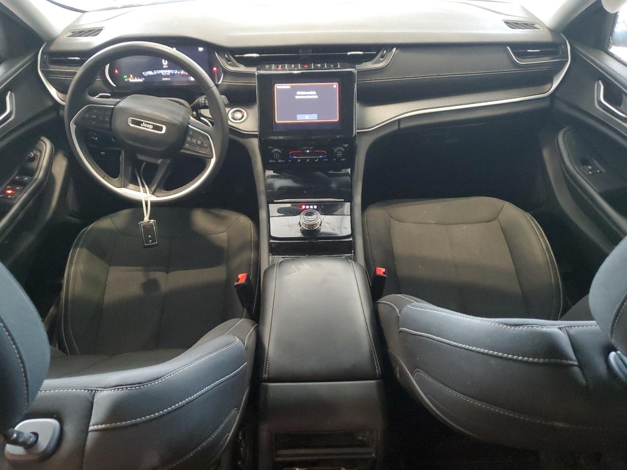 JEEP GRAND CHEROKEE LAREDO