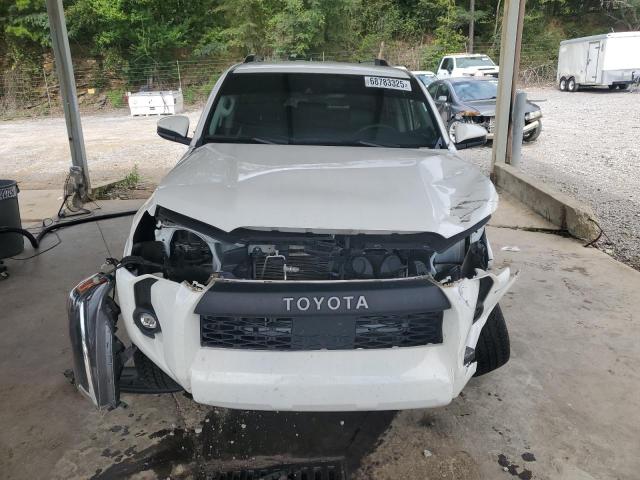 2022 TOYOTA 4RUNNER SR5/SR5 PREMIUM JTEMU5JRXN6036861