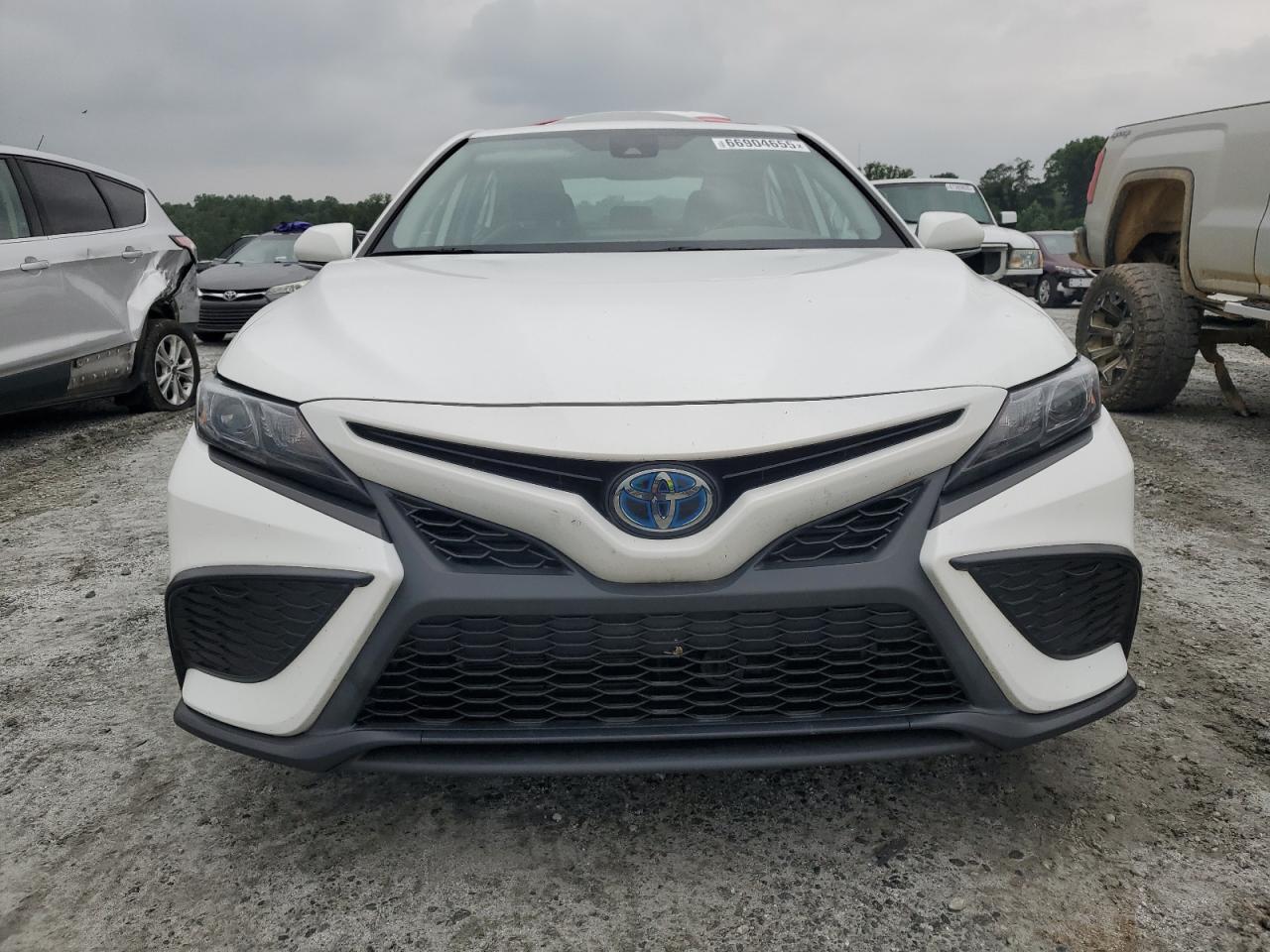 TOYOTA CAMRY SE NIGHT SHADE