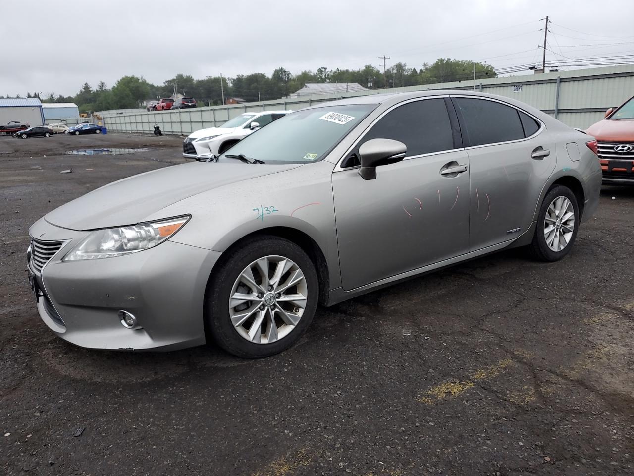 LEXUS ES 300H