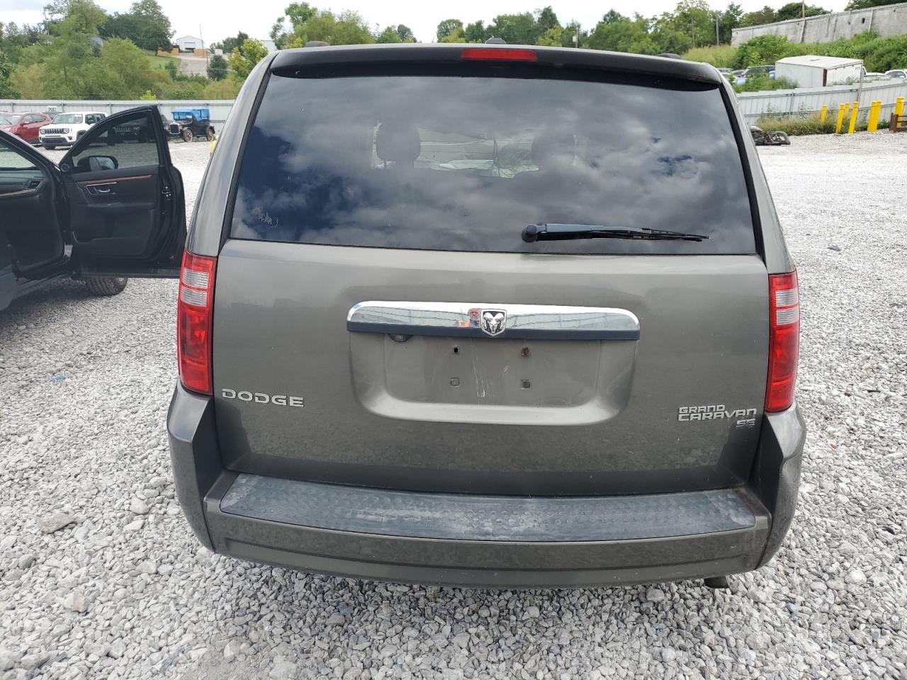 DODGE GRAND CARAVAN HERO