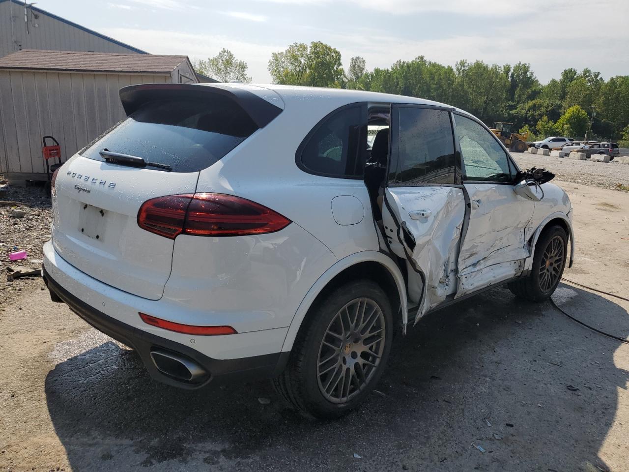 PORSCHE CAYENNE