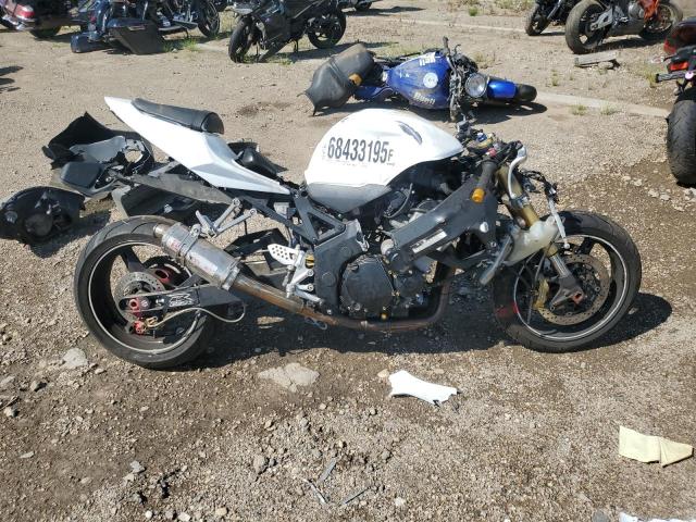2004 SUZUKI GSX-R600 K JS1GN7CA442105867