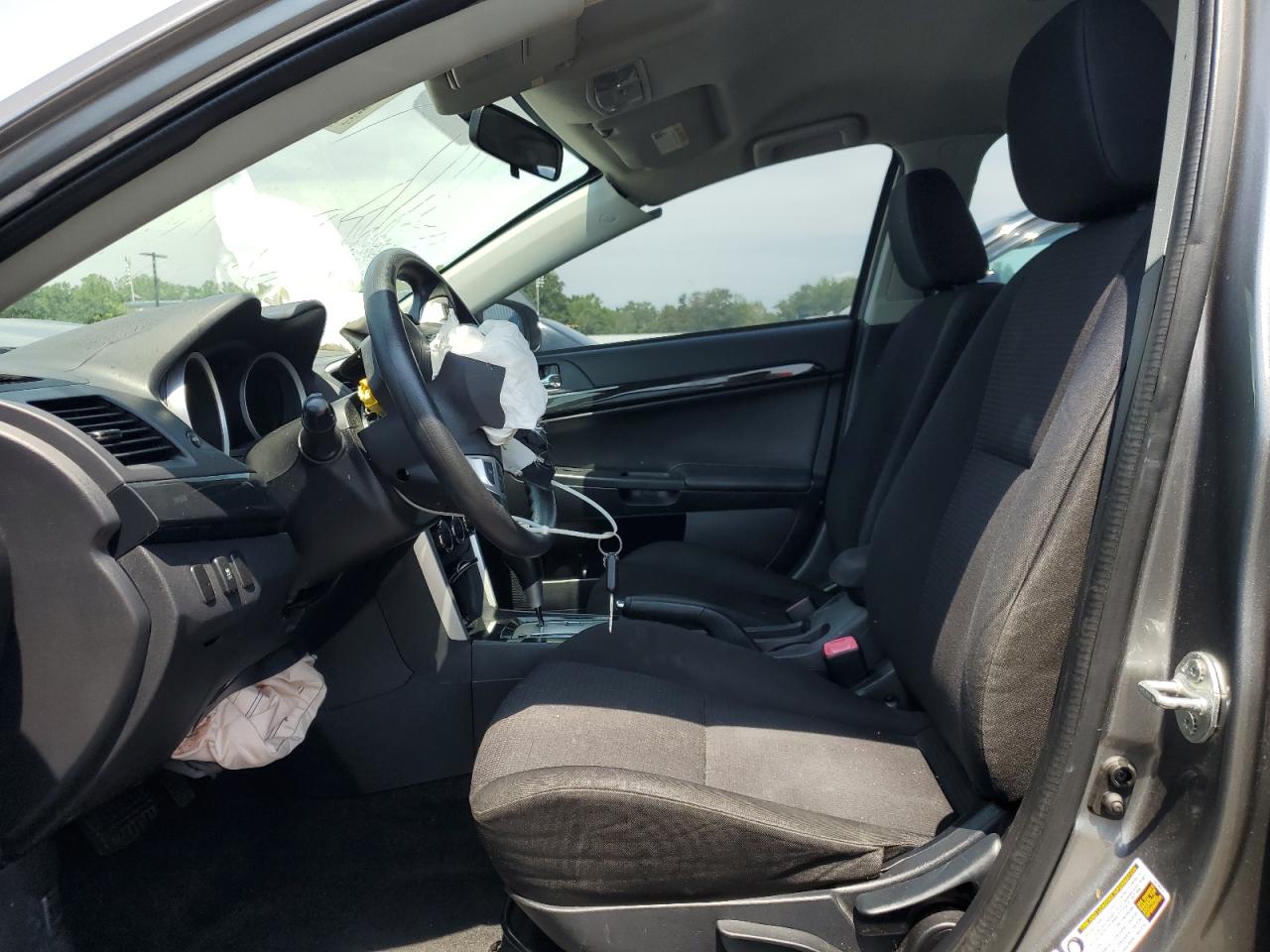 MITSUBISHI LANCER ES