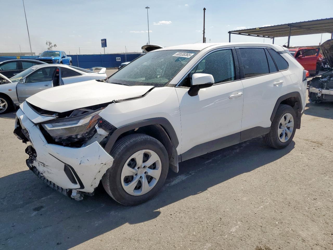 TOYOTA RAV4 LE