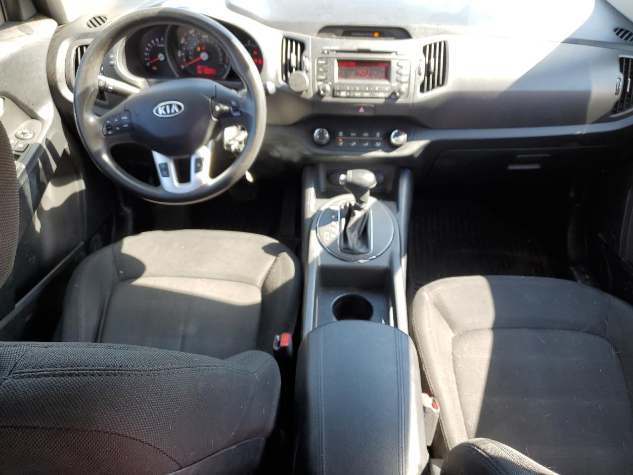 KIA SPORTAGE LX