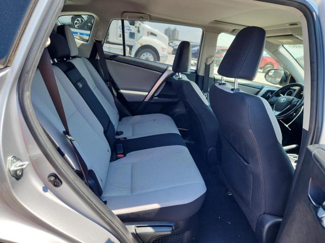 2018 TOYOTA RAV4 HV LE JTMRJREV3JD197477