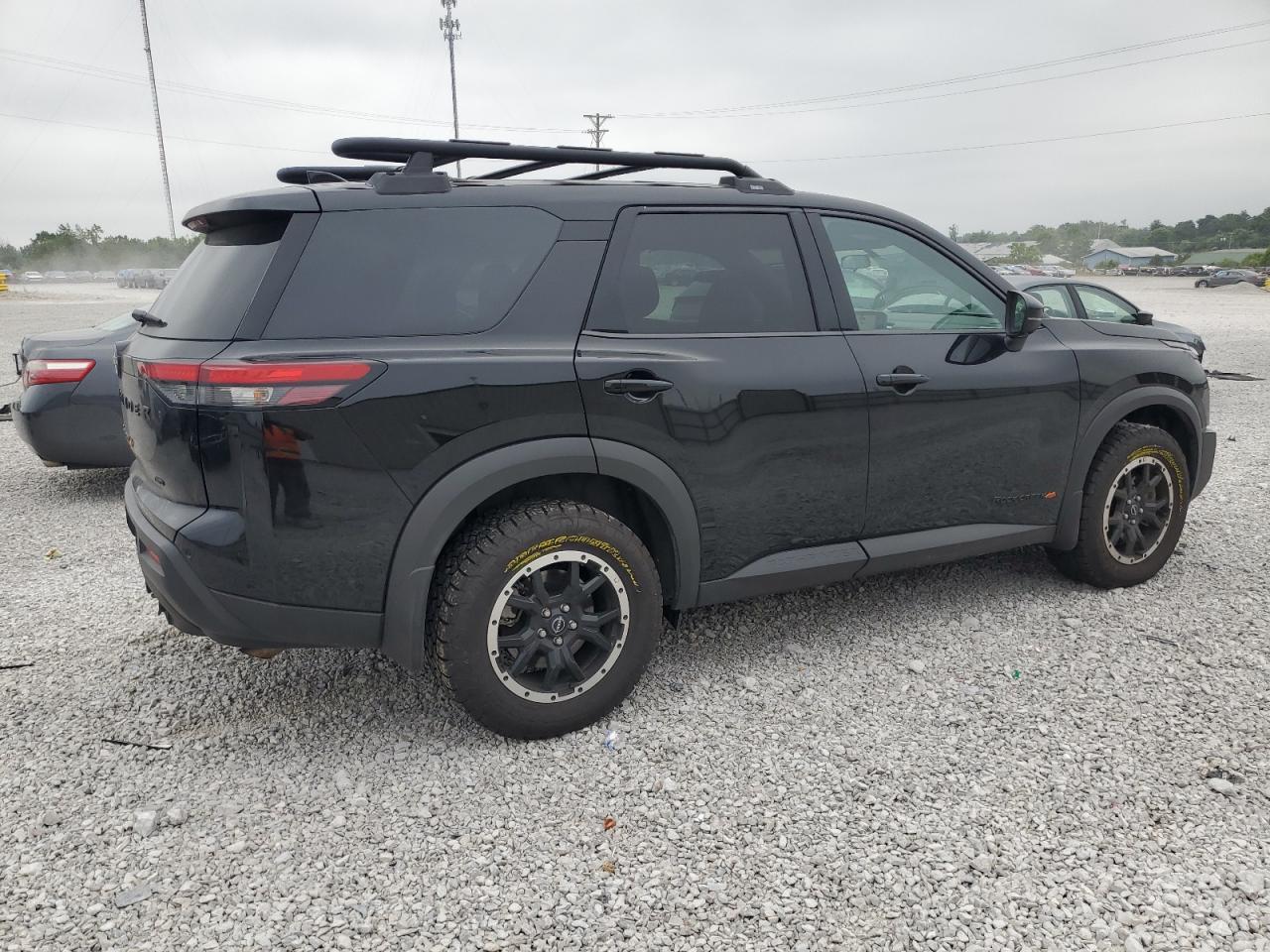 NISSAN PATHFINDER ROCK CREEK