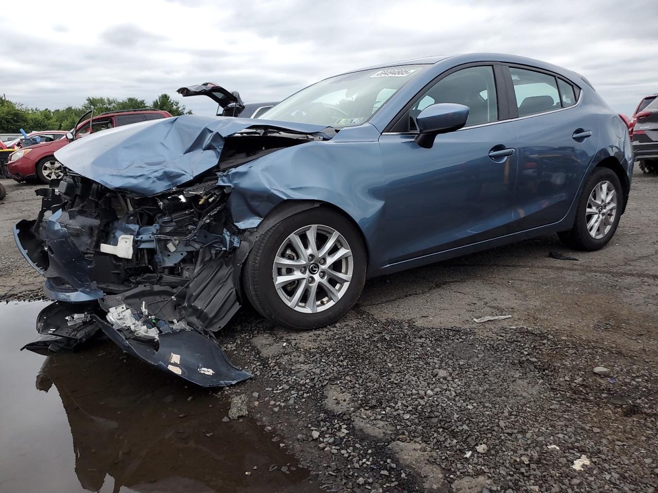 MAZDA 3 TOURING