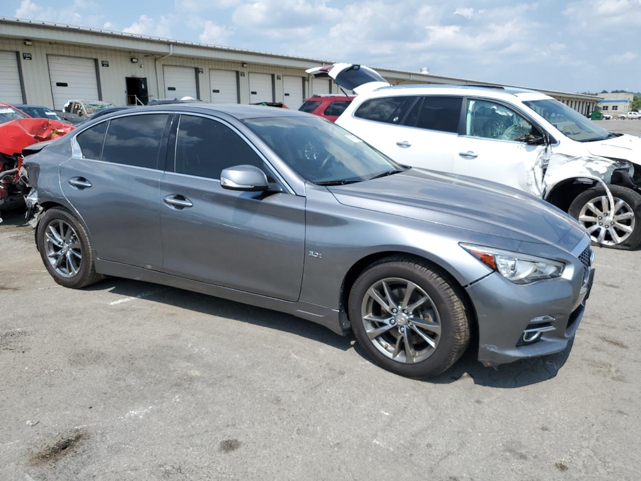 INFINITI Q50 PREMIUM