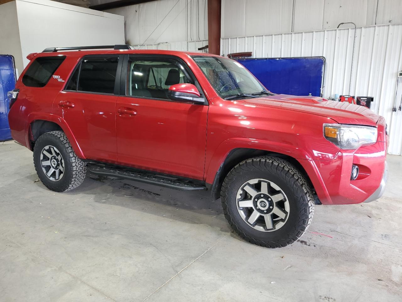 TOYOTA 4RUNNER SE