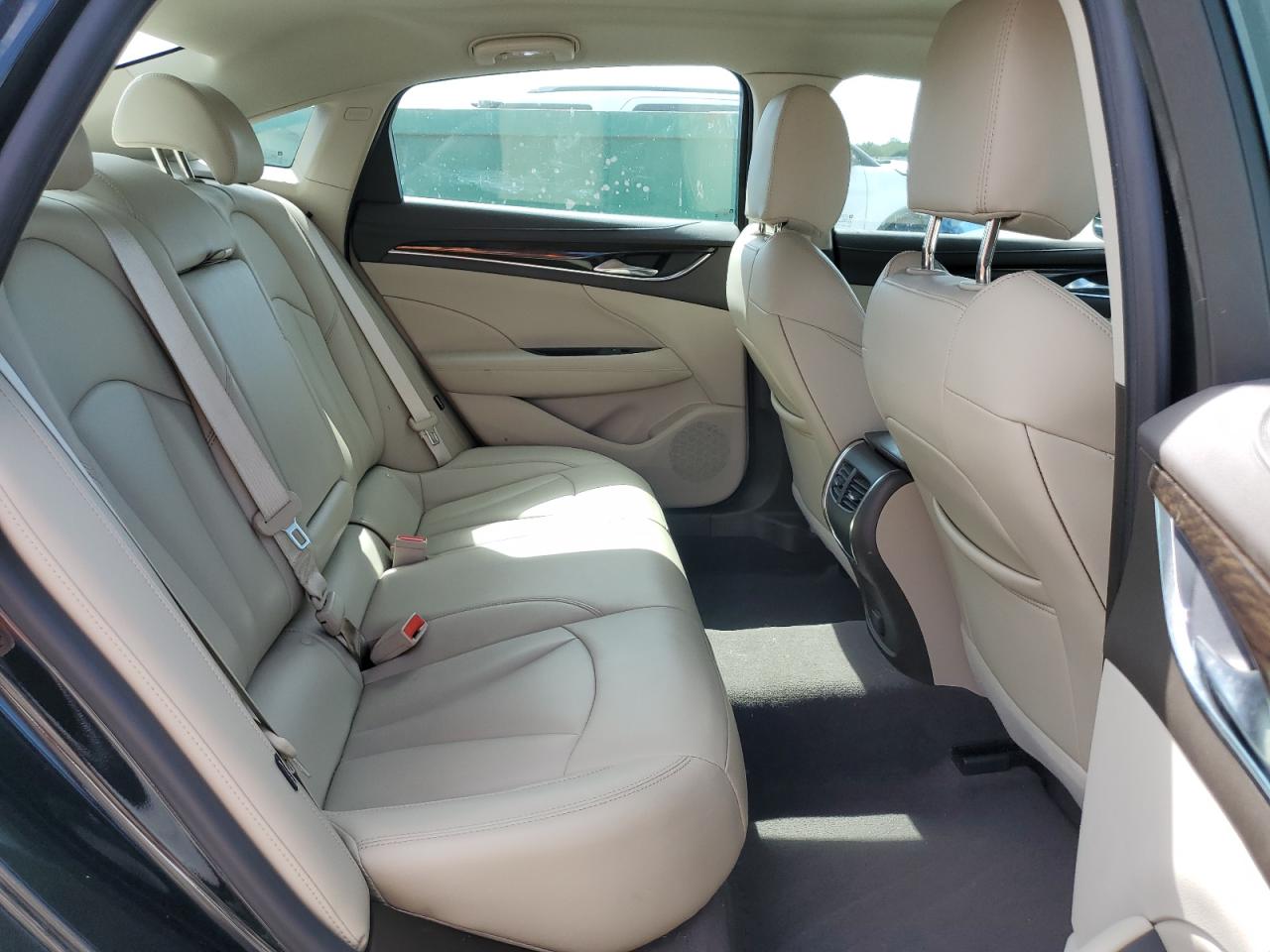 BUICK LACROSSE PREFERRED