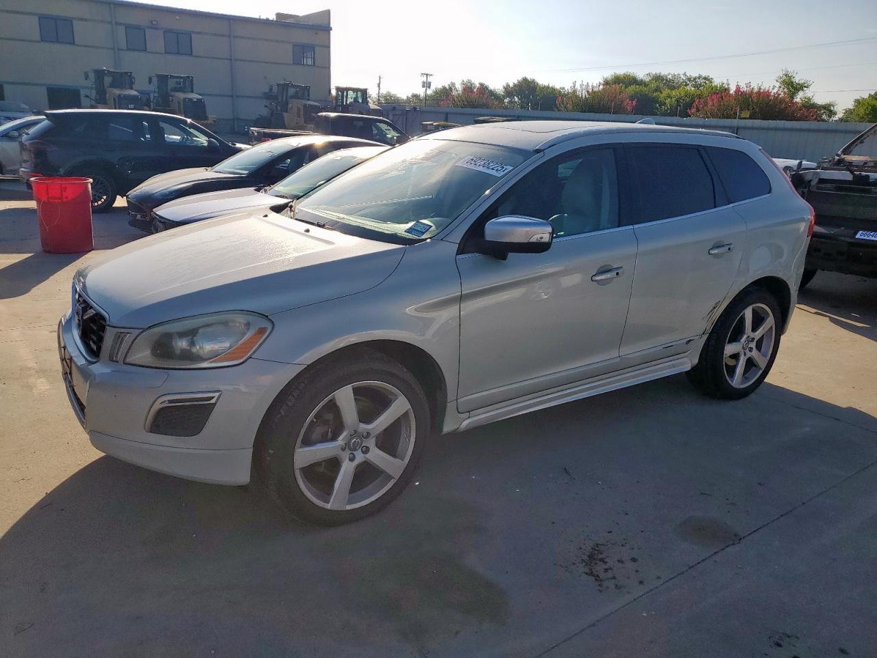 VOLVO XC60 T6