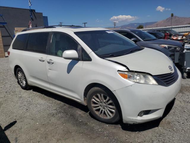 2015 TOYOTA SIENNA XLE 5TDYK3DC7FS662988