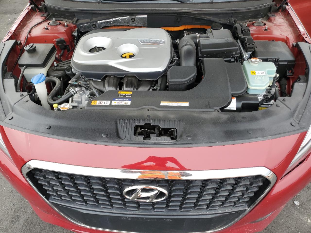 HYUNDAI SONATA HYBRID