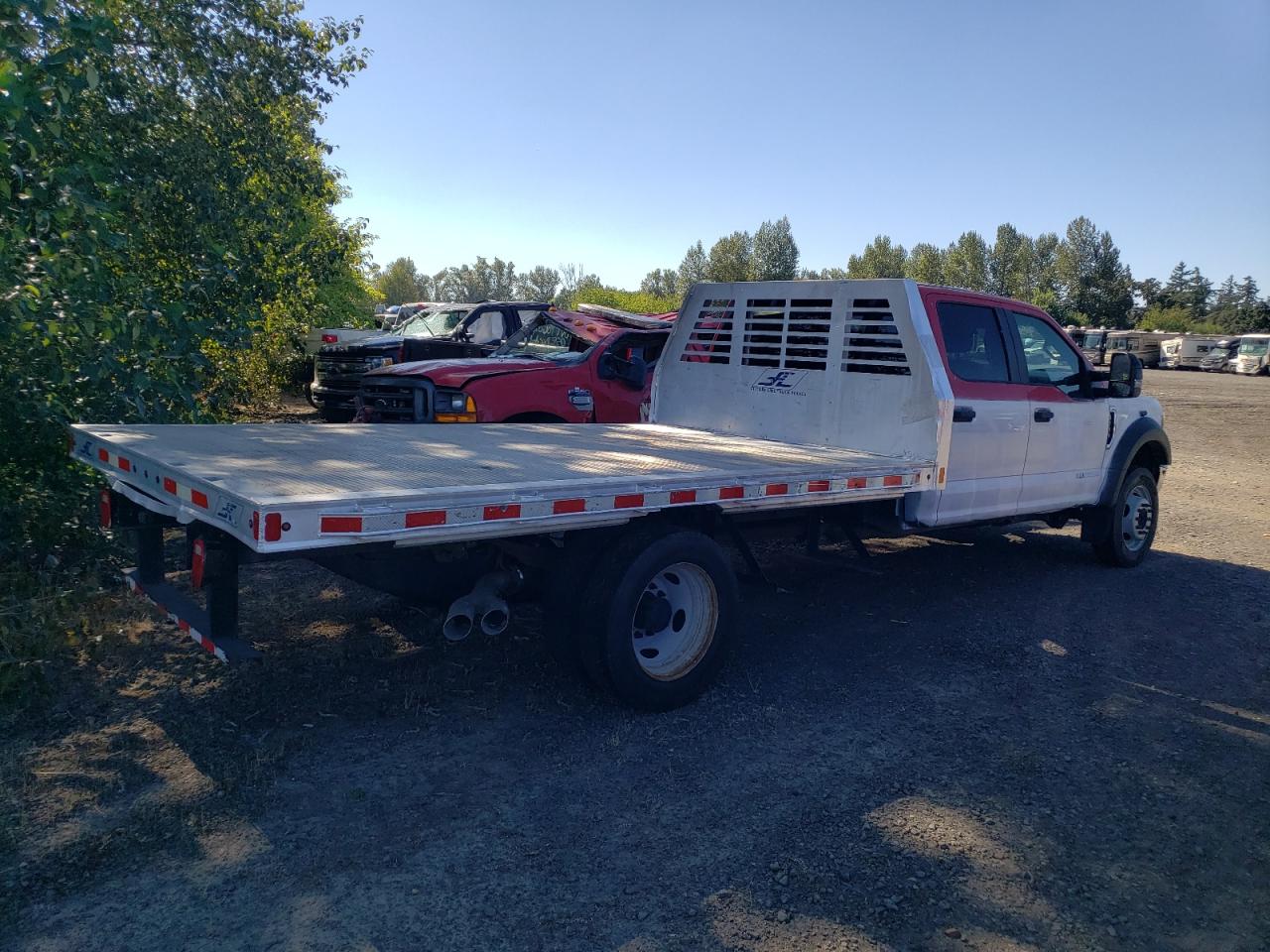 FORD F-550 SUPER DUTY
