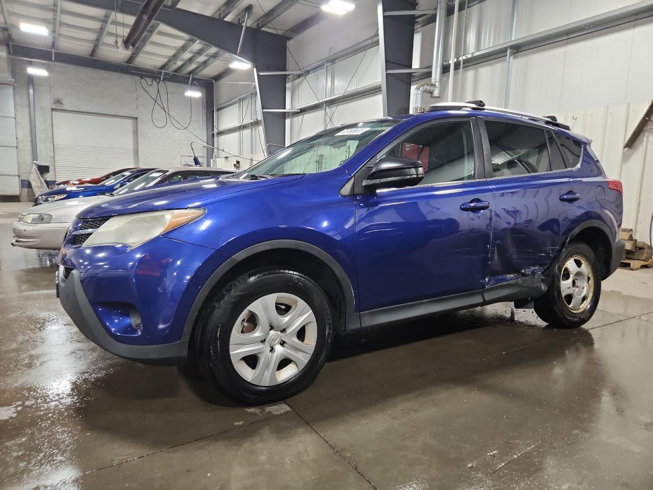 TOYOTA RAV4 LE
