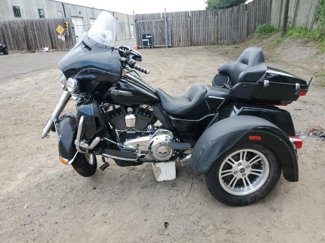 2016 HARLEY-DAVIDSON FLHTCUTG TRI GLIDE ULTRA 1HD1MAL18GB860065