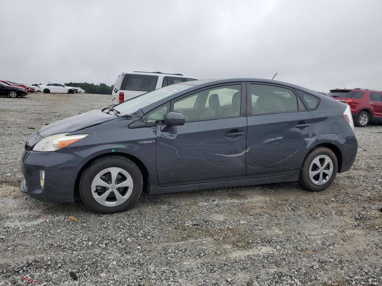 TOYOTA PRIUS