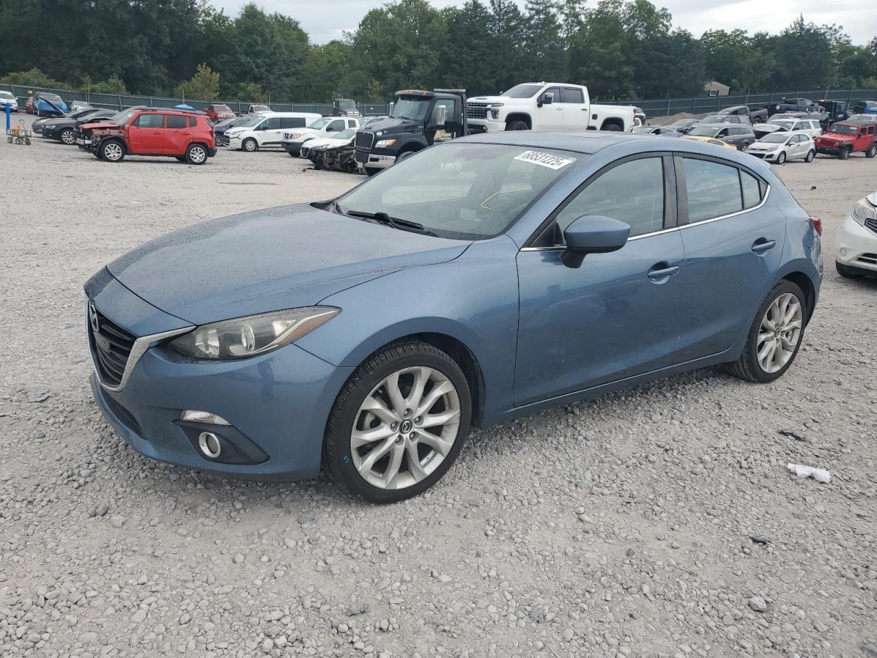 MAZDA 3 TOURING