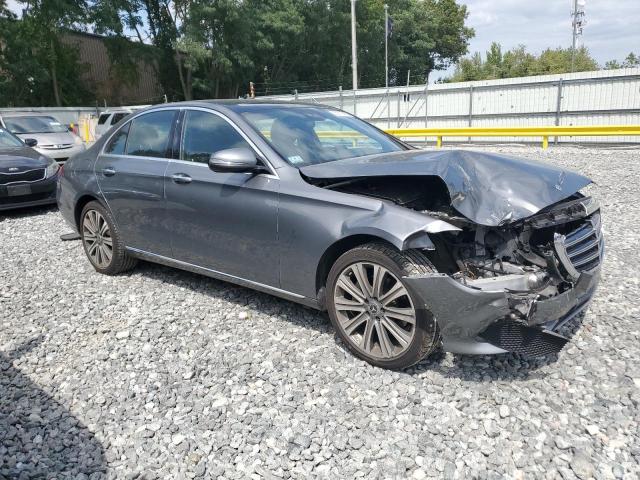 2019 MERCEDES-BENZ E 300 4MAT WDDZF4KB7KA568518