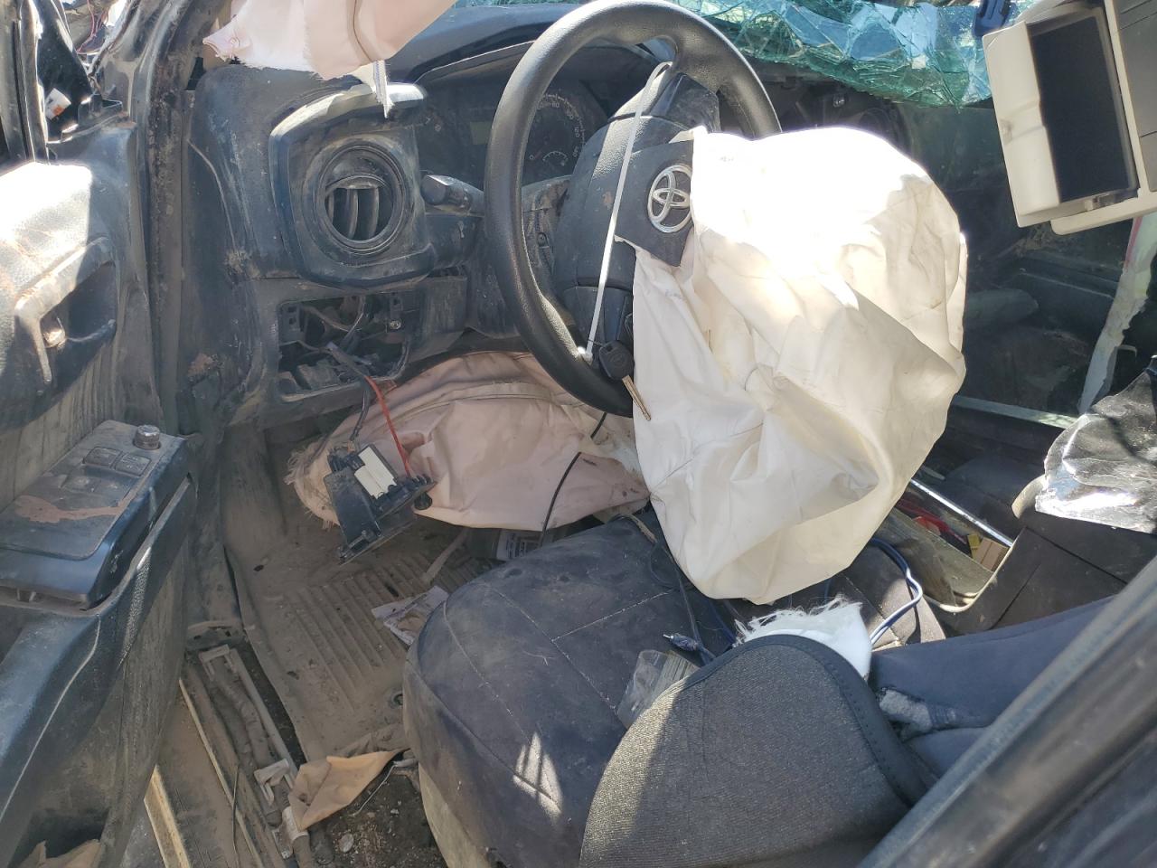 TOYOTA TACOMA ACCESS CAB