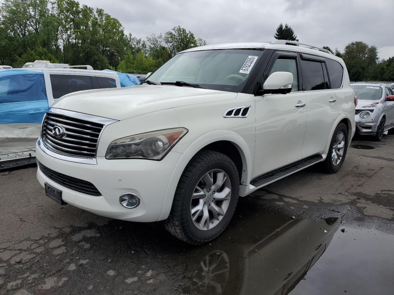 INFINITI QX56