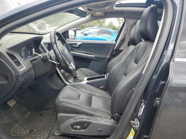 2015 VOLVO XC60 T6 PR YV4902RK5F2742220