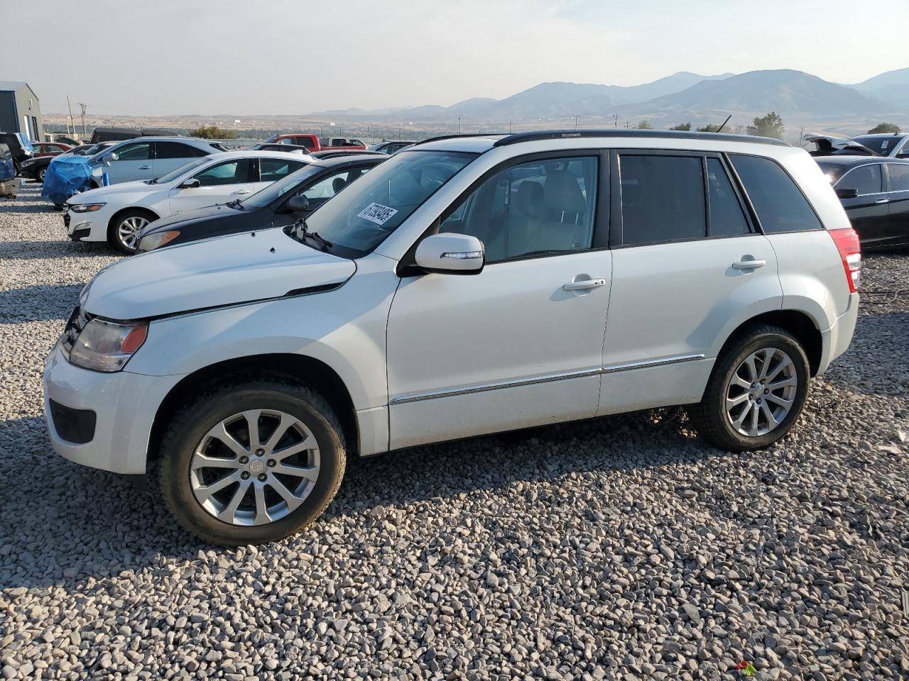 SUZUKI GRAND VITARA LIMITED