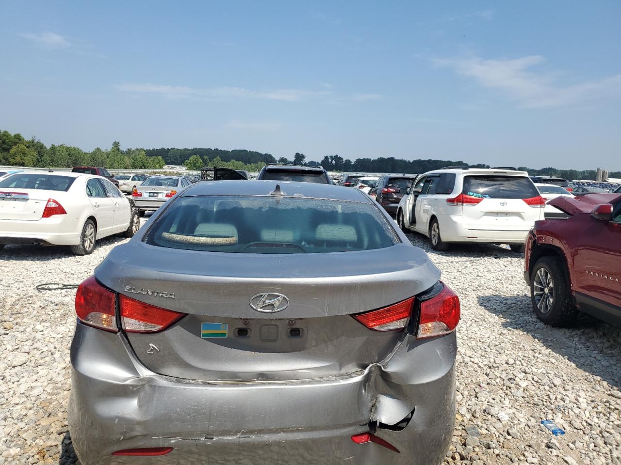 HYUNDAI ELANTRA GLS