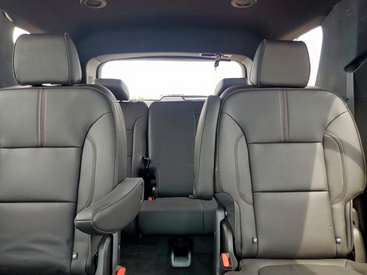 CHEVROLET TRAVERSE RS