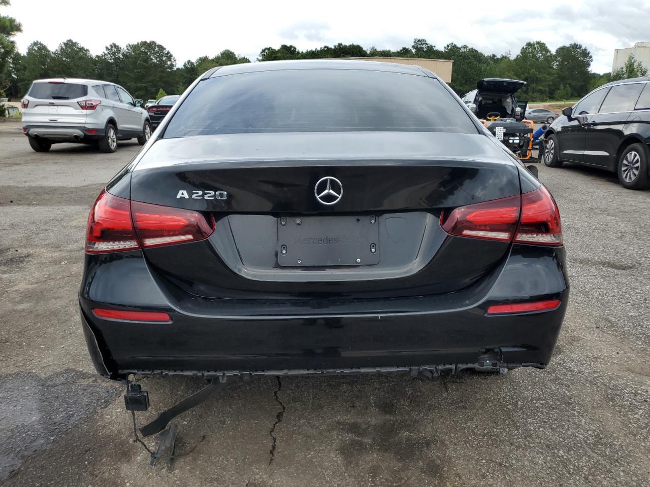 MERCEDES-BENZ A-CLASS 220