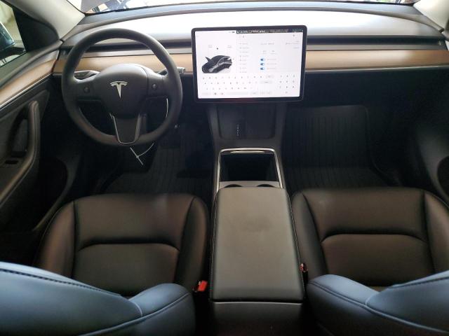 2024 TESLA MODEL Y 7SAYGDEE3RF194213