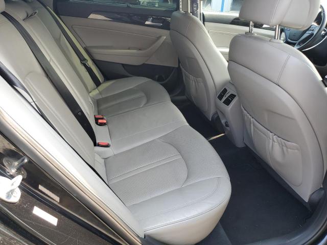 2017 HYUNDAI SONATA HYB KMHE34L11HA045958
