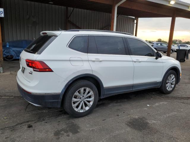 2018 VOLKSWAGEN TIGUAN SE 3VV2B7AX5JM119864