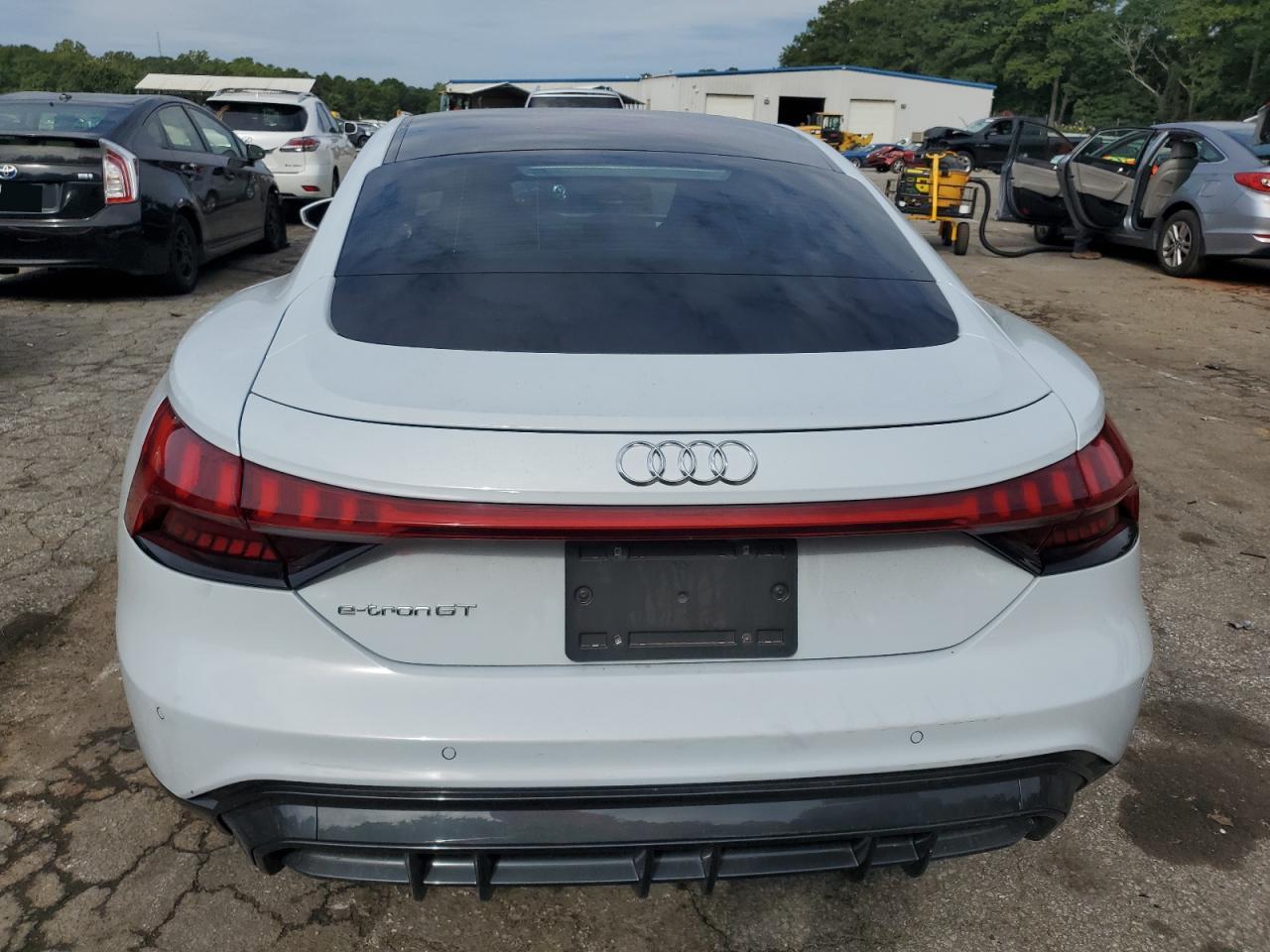 AUDI E-TRON PRESTIGE