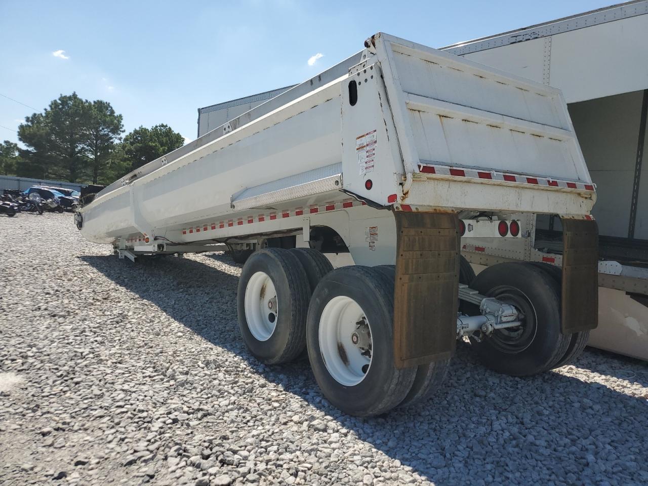 Lot #3283864467 2023 CLEMENT DUMP