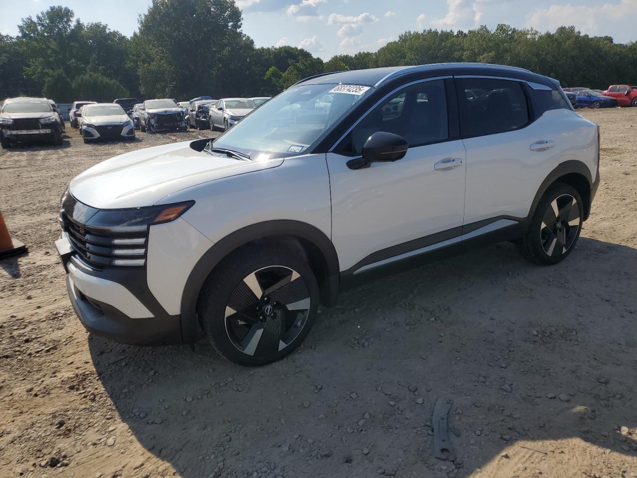 NISSAN KICKS SR